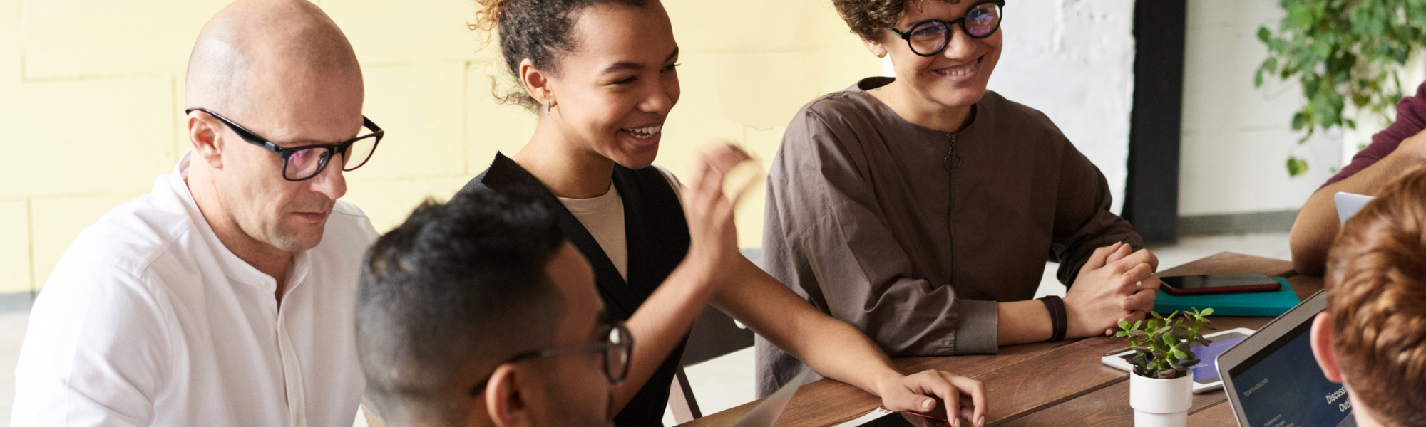 Business team planning meeting